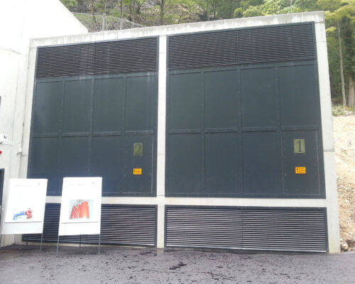 Fenster-Tueren-Tore-Fassade Ronchatel-(4)